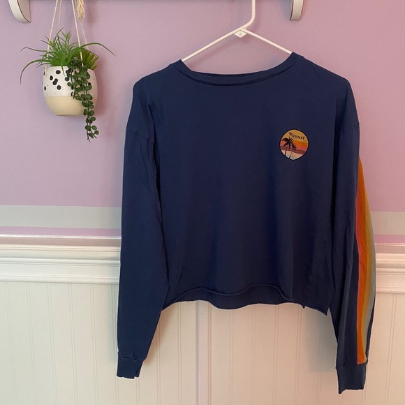 Surfer Long Tee - Picture 1 of 1